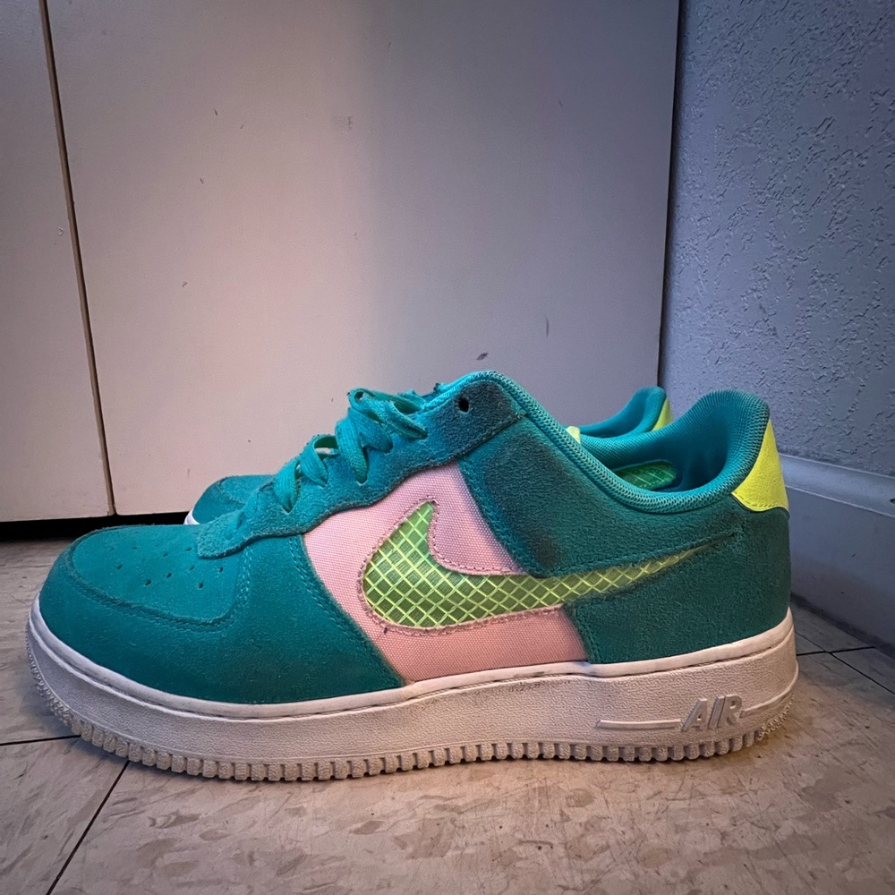 LIGHT BLUE SUEDE AF1